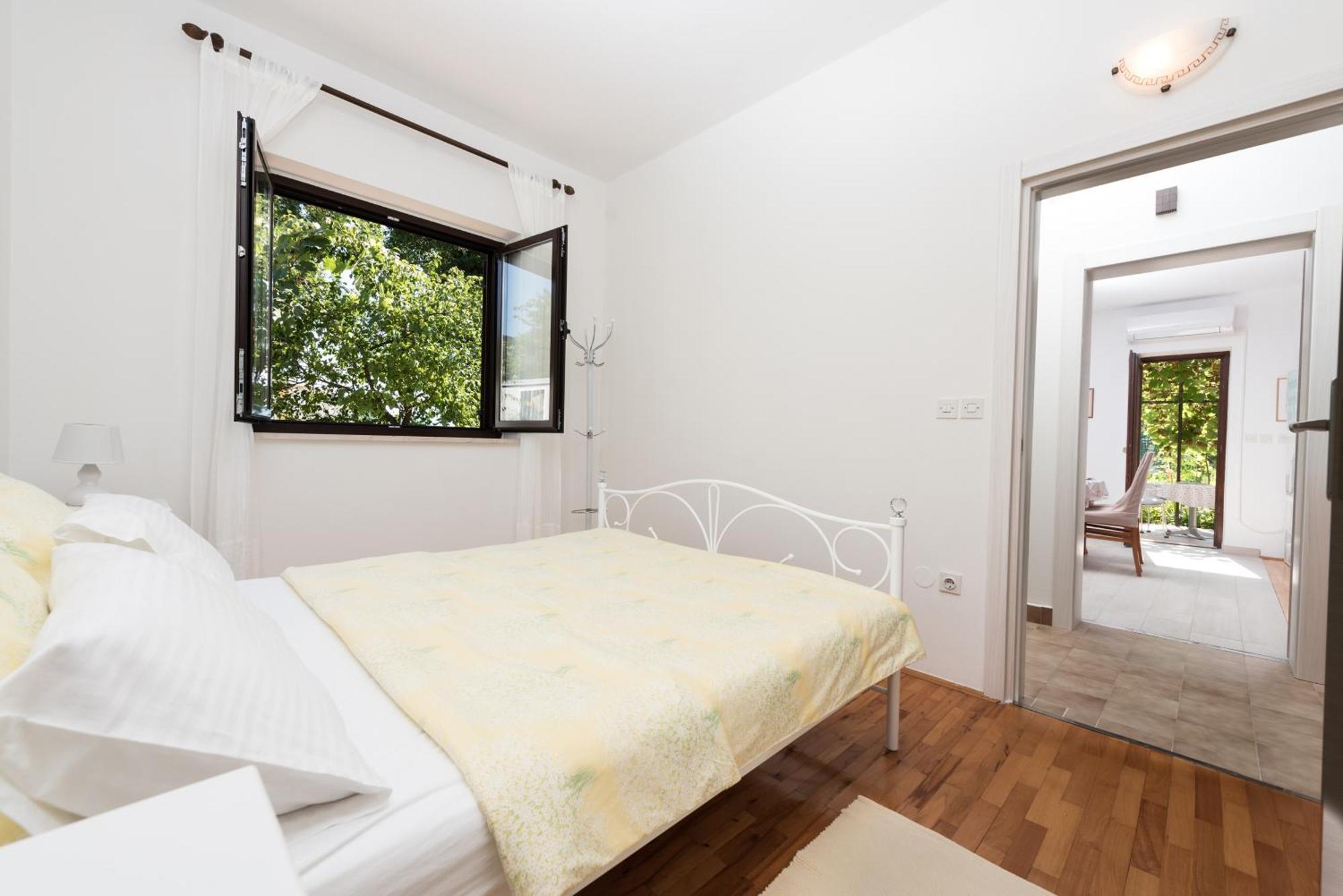 Apartments With A Parking Space Icici, Opatija - 14155 Kamer foto